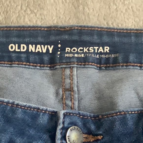 Women’s jeans, old navy, high rise - Picture 2 of 6